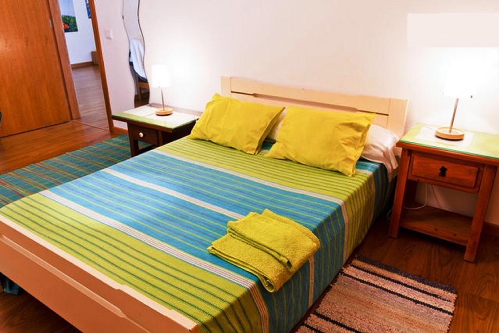 Coloured Studio Фару Номер фото
